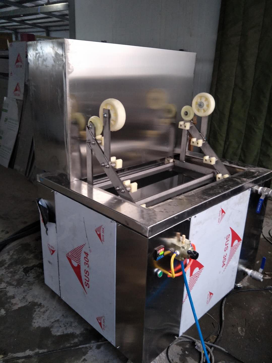 2-21011111340SL.jpg 2-21011111340SL.jpg